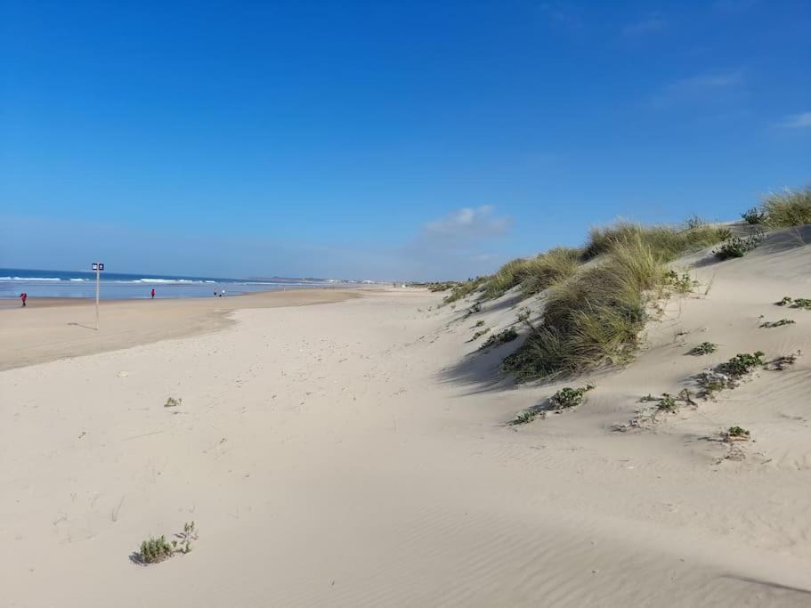 Apartamento Playa La Barrosa Chiclana de la Frontera Luaran gambar
