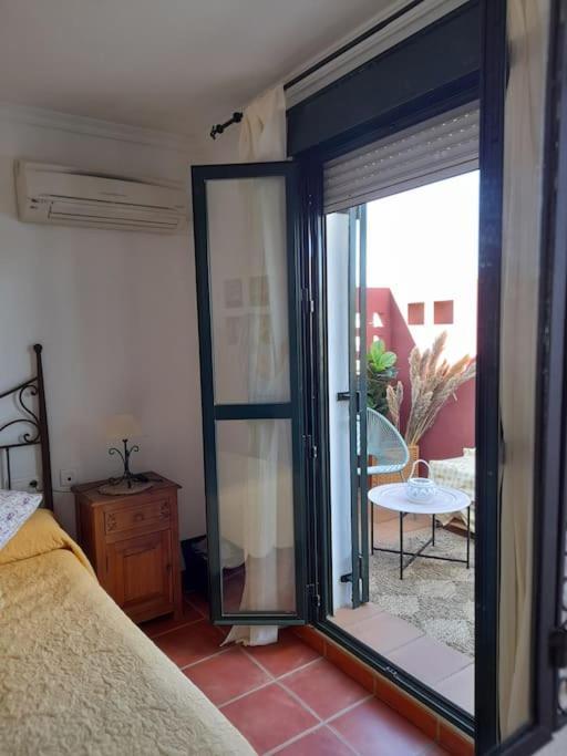 Apartamento Playa La Barrosa Chiclana de la Frontera Luaran gambar
