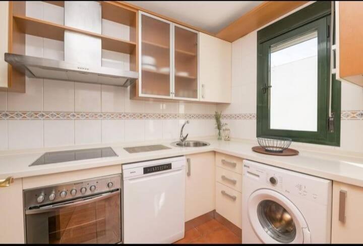 Apartamento Playa La Barrosa Chiclana de la Frontera Luaran gambar